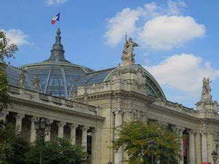 Grand Palais de París: horario, precio, exposiciones y ...