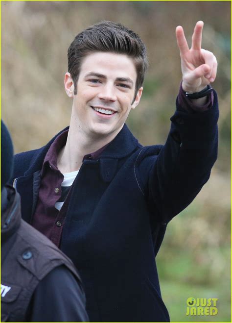 Grant Gustin grant gustin height weight