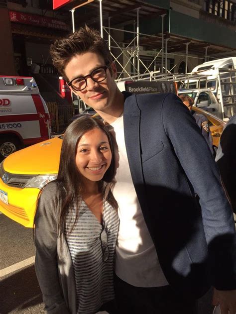 grantgustin with fans in nyc | grant gustin / Barry allen ...