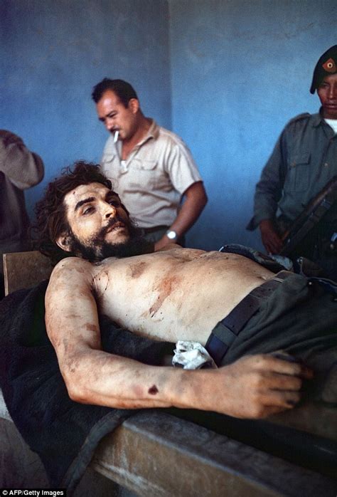 Graphic photos: Last photos of Comrade Che Guavara ...