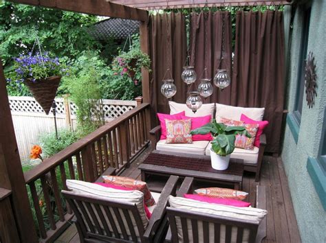 Great and Easy to Use Apartment Patio Ideas Guide