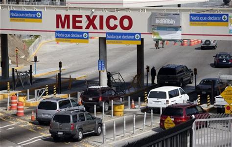 Guidelines To Driving Across The Mexican Border
