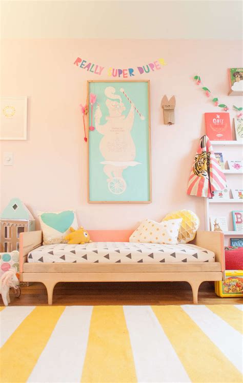 Habitación infantil en colores pastel