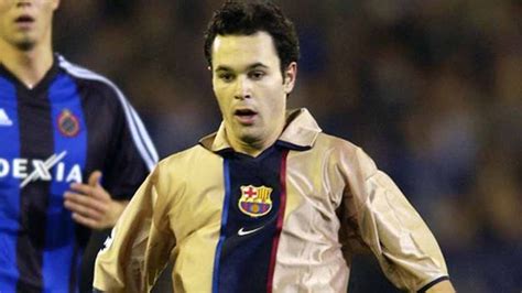 Hace 10 años que debutó Andrés Iniesta con el F.C Barcelona