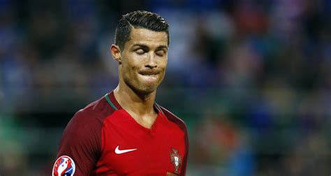 Hacienda advierte de que Ronaldo podría entrar en prisión ...