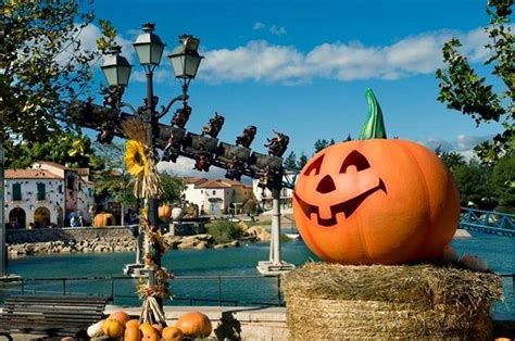 Halloween en Port Aventura   Hotel + Entradas