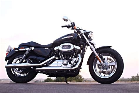 Harley Davidson 1200 Custom Launched in India At Rs. 8.90 ...