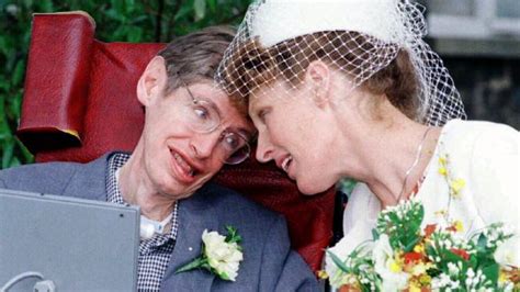 Hawking’s complicated private life | Mackay Daily Mercury