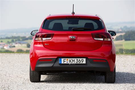 Here s Why Kia s 2017 Rio Sub Compact Isn t Flying Under ...