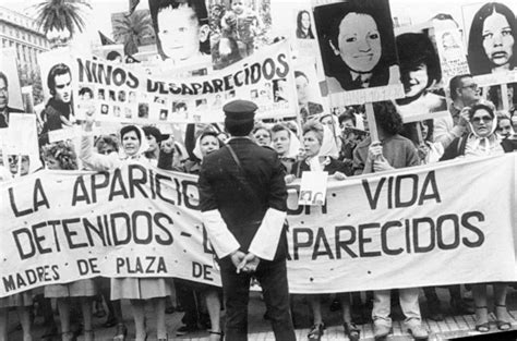 Historia | Las Abuelas | Abuelas de Plaza de Mayo