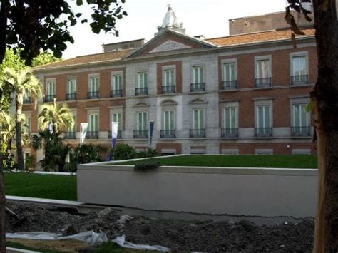 Historia y Genealogía: Palacio de Villahermosa. Museo ...