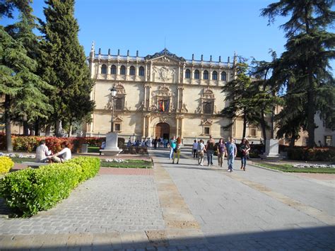 Historia y Genealogía: Universidad de Alcalá de Henares ...