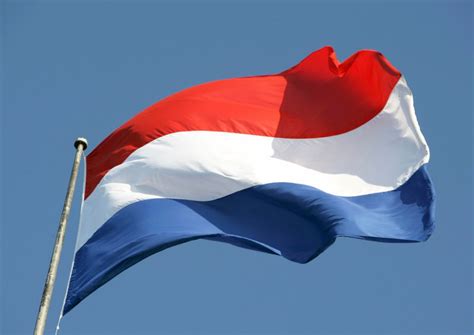 Holanda refuerza sus posiciones en Cuba con visita de ...