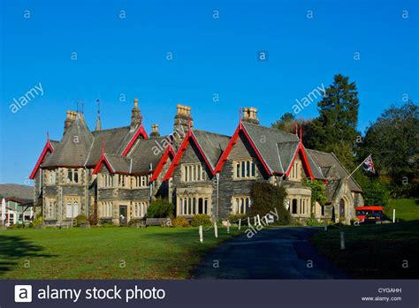 Holehird, a Leonard Cheshire care home for disabled people ...