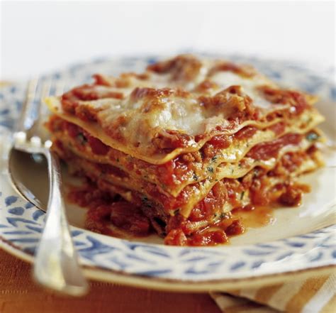 HomeBaked: Lasagna anyone?