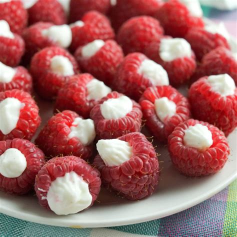 Homemade Fruit Snack: Frozen Yogurt Raspberries | Healthy ...