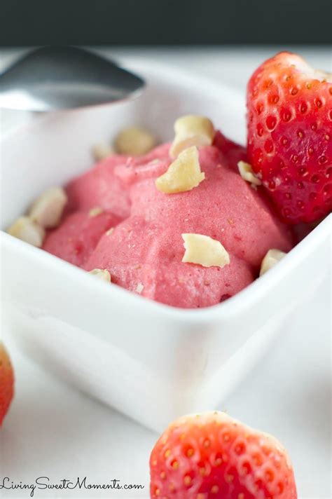 Homemade Strawberry Frozen Yogurt Recipe   Living Sweet ...