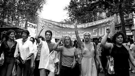 Homosexuales españoles: 40 años de represión y activismo ...