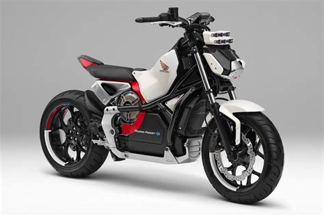 Honda Riding Assist e Debuts | Concept Electric Motorcycle
