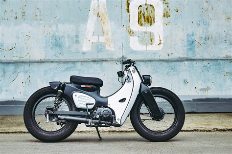 Honda Super Cub Retro Bike 2018