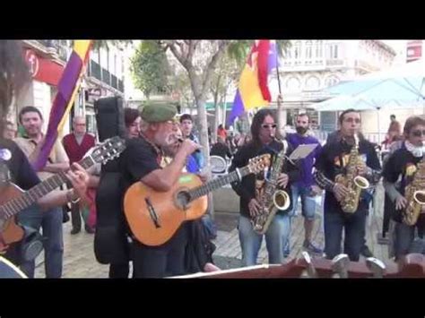 Honor al Gran Himno Nacional de España...   YouTube