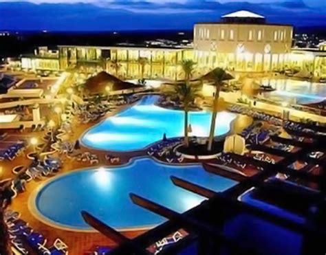 Hotel Sandos Papagayo Arena en Playa Blanca