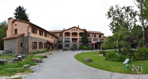 Hotel Sant Bernat  Montseny    Tienes que ir