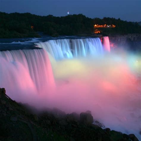 Hotels Overlooking Niagara Falls, Ontario | USA Today