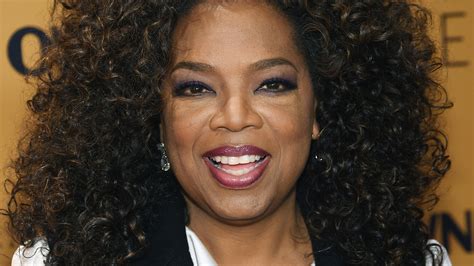 How Rich is Oprah Winfrey? Net Worth, Height, Weight