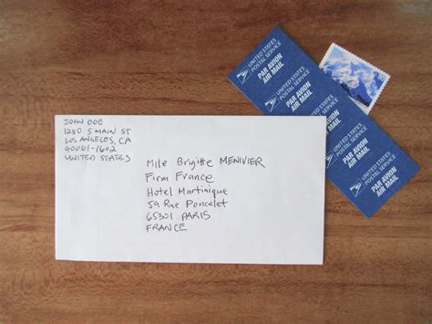 How to Address a Letter to France: 13 Steps  with Pictures
