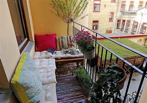 How to Decorate Your Balcony | Freshnist