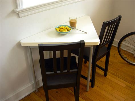 How to Find and Buy Kitchen Tables from Ikea TheyDesign ...