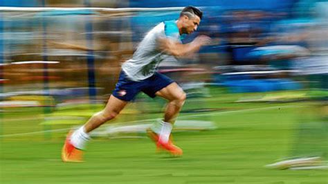 How To Increase Speed & Get Faster ★ CR7 & Bale Speed ...