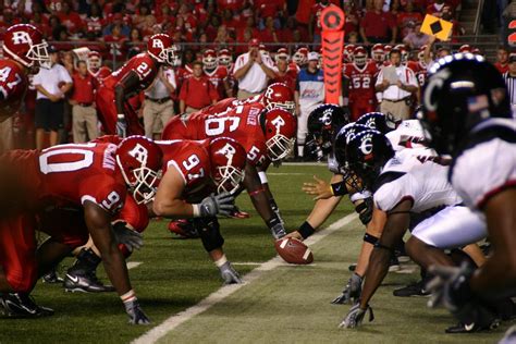 How to live stream college football online | Digital Trends