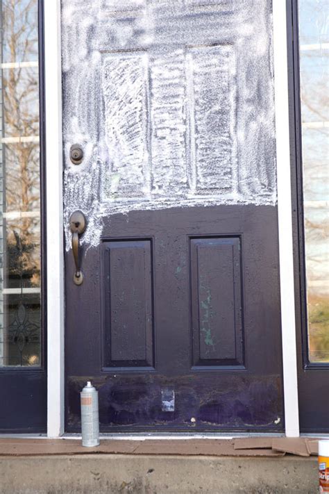 How To Paint A Metal Door