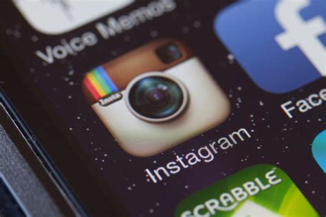 How to Save Instagram Photos on iPhone