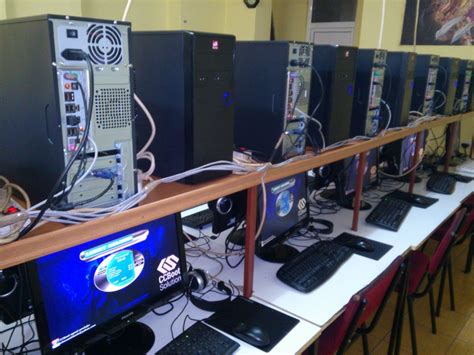 How to Start a Cyber Café Business In Kenya | Xclusive