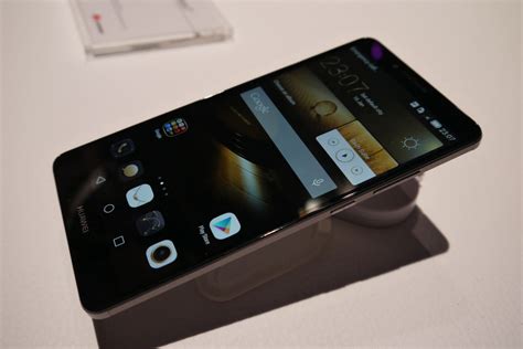 Huawei Ascend Mate 7 & Ascend G7 Hands On
