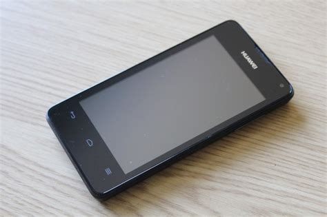 Huawei Ascend Y300 | mobilniOnline.com | mobilni telefoni ...