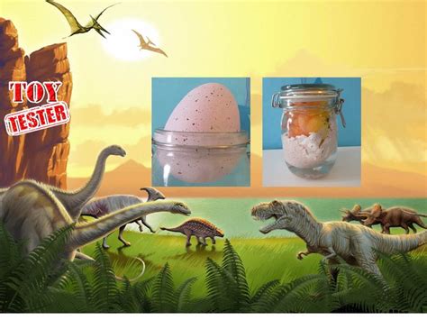 Huevo de dinosaurio gigante de juguete | Vídeos de ...