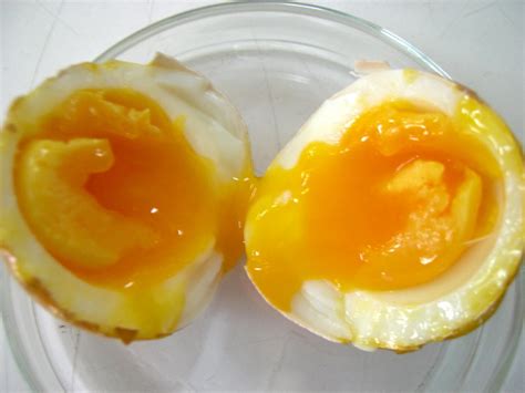 Huevos con huevos