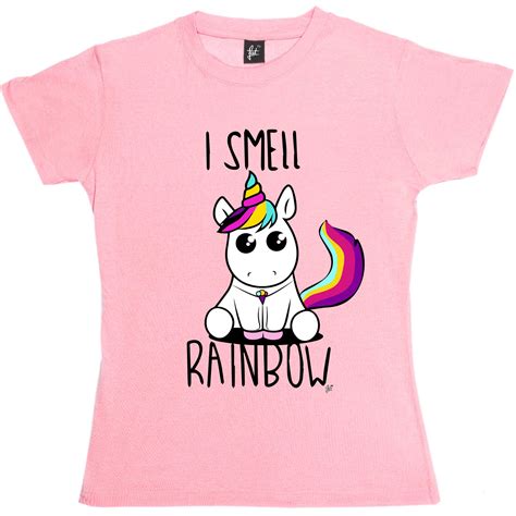 I Smell Rainbow Cute Kawaii Unicorn & Rainbow Tail Womens ...