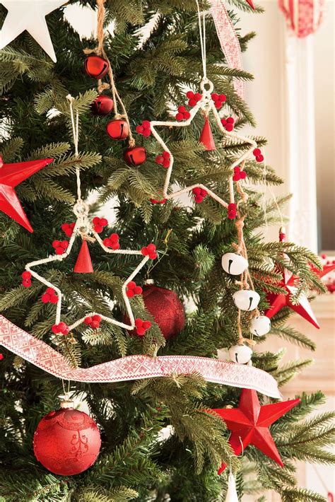 Ideas para decorar el árbol de Navidad: 3 árboles, 3 estilos