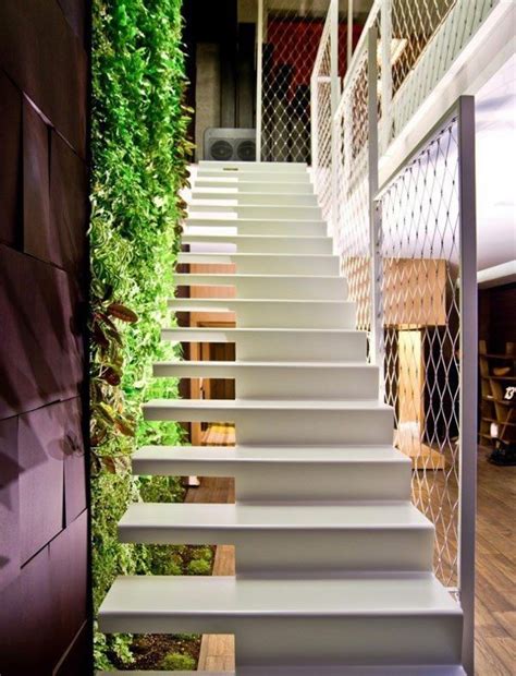 Ideas para decorar las escaleras de interior