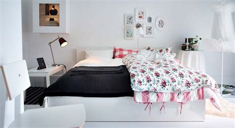IKEA Bedroom Design Ideas 2013 | DigsDigs