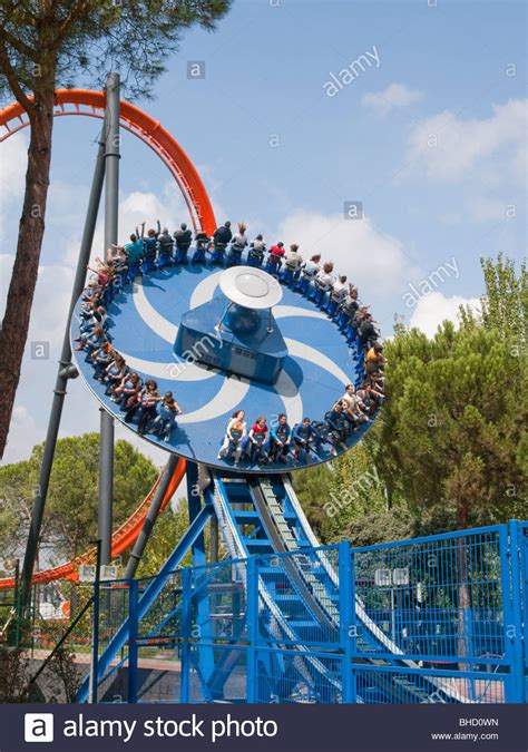 Image Gallery madrid amusement park