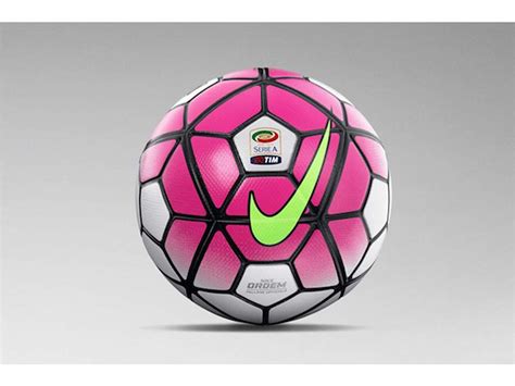 Imagenes De Balones De Futbol Pictures to Pin on Pinterest ...
