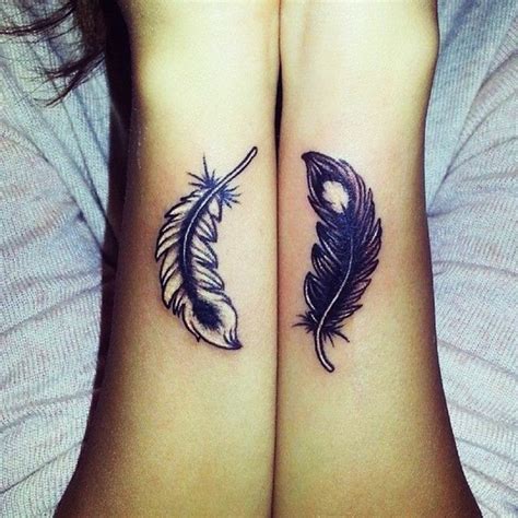 Imagenes de Tatuajes de Plumas y su Significado   Tatuajes ...