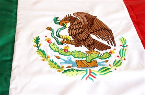Imágenes del escudo de México