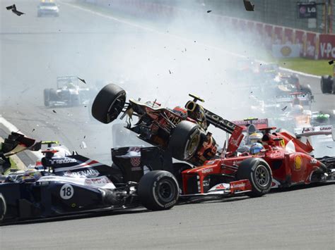 Imágenes impactantes del accidente en el Gran Premio de ...